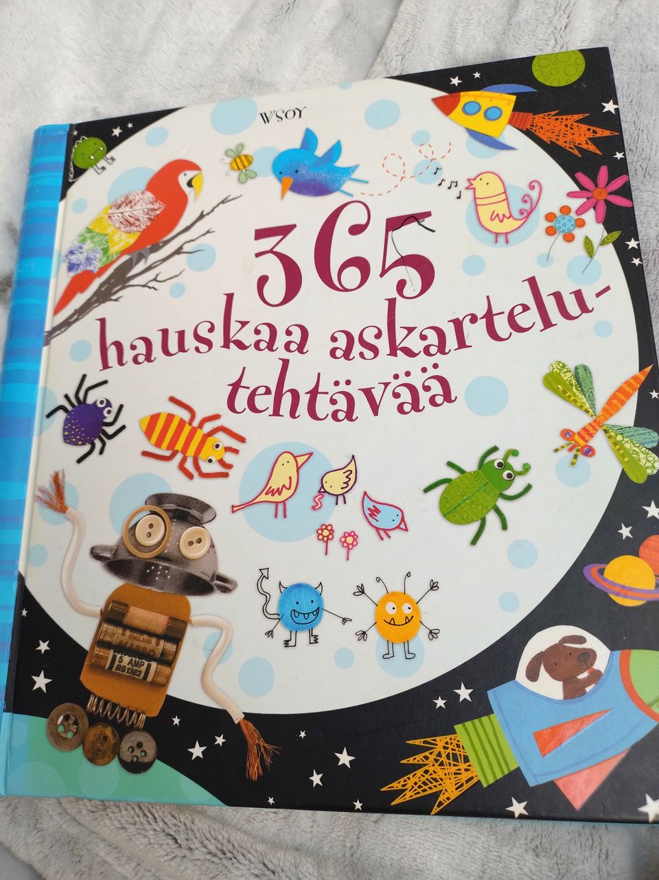 365 hauskaa askartelutehtävää kirja