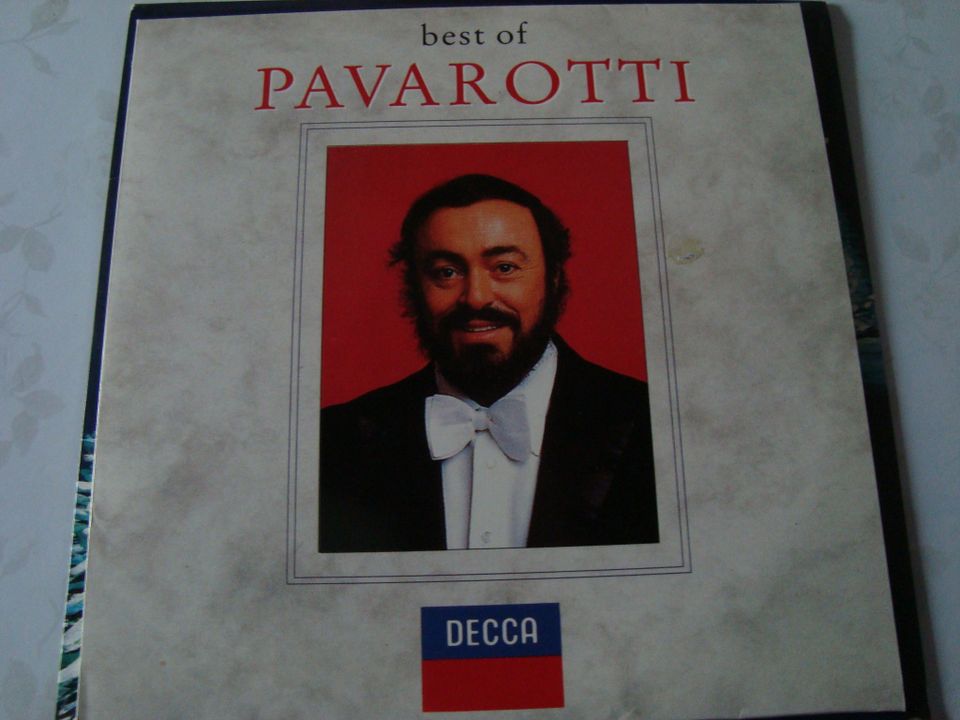 Kaksois LP-levy BEST OF PAVAROTTI