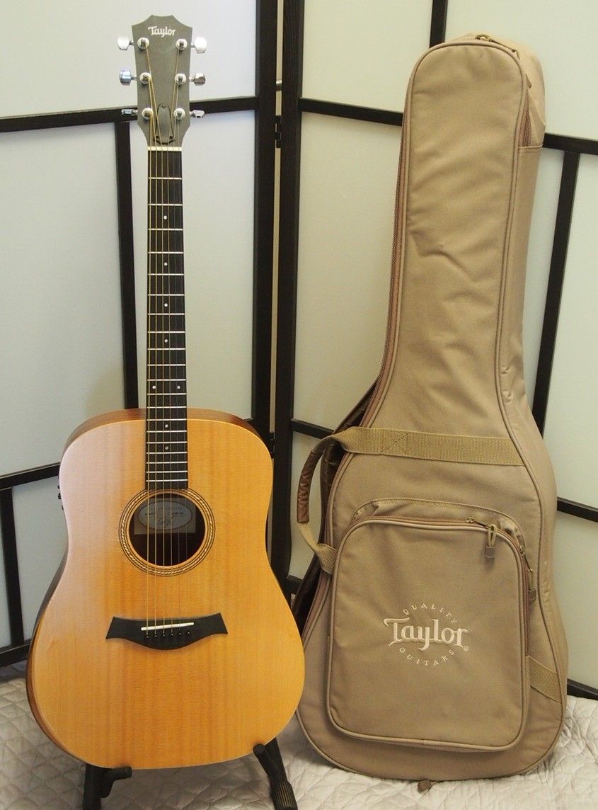 Taylor Academy Series kitara