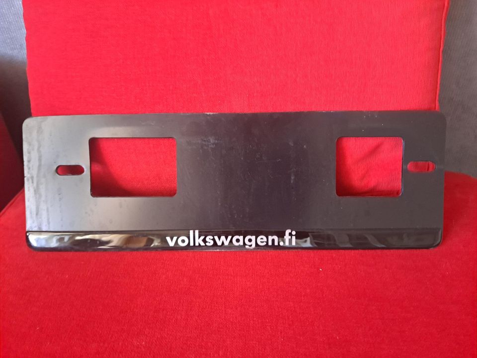 Volkswagen rekisterikilven aluslevy