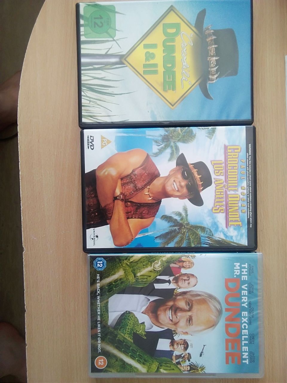 Krokotiilimies 1-4 dvd Paul Hogan kaikki 4 eri elokuvaa