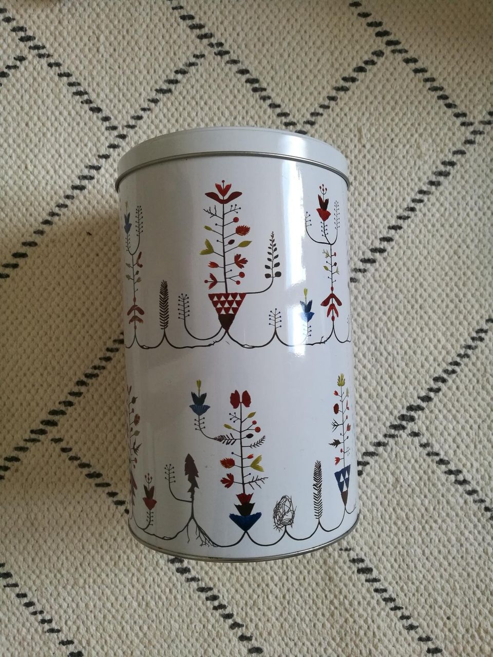 Iittala Sarjaton peltipurkki