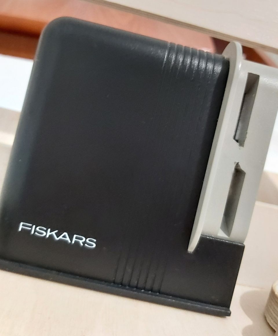 Fiskars saksienteroitin