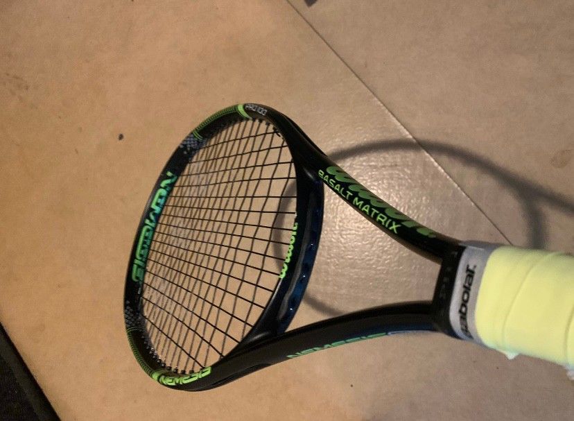 Wilson Nemesis tennismaila