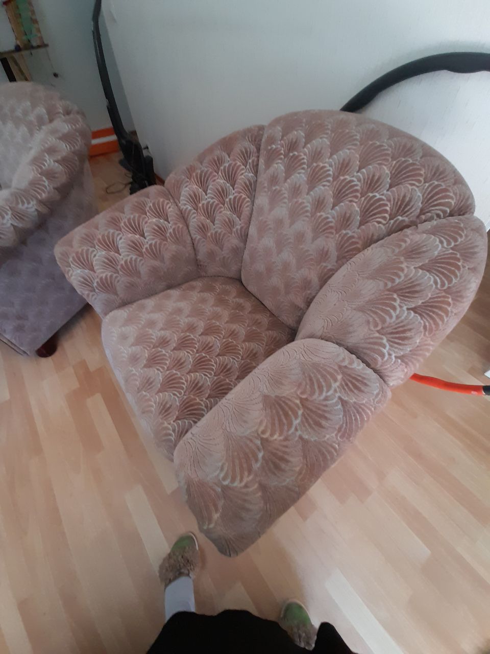 Sohva ja 2 tuolia