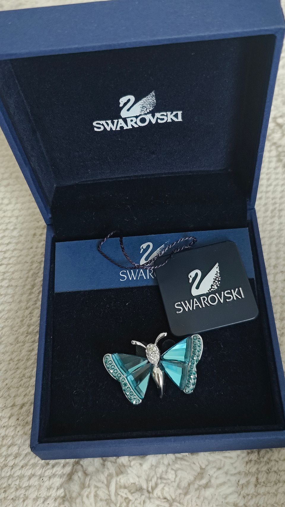 Swarovski perhonen