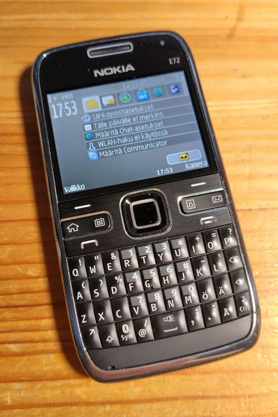 Nokia E72