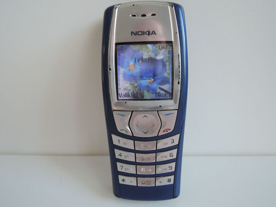 Nokia 6610 i