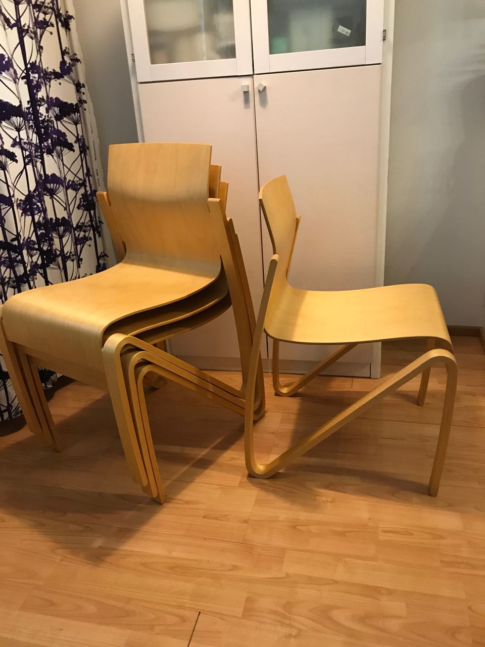 Ruokapöydän tuolit, Artek,  Nandu