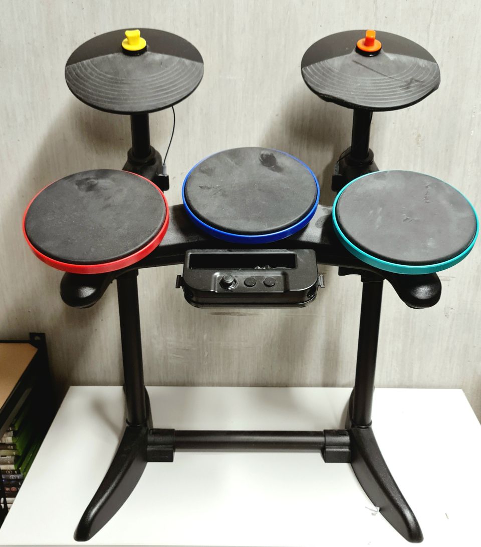 WII Band Hero Wireless Drum Set