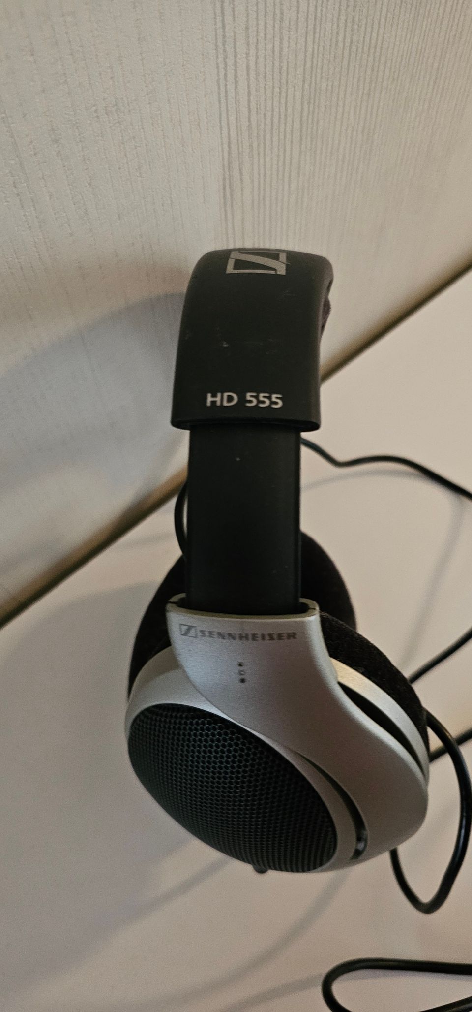 Sennheiser HD 555 kuulokkeet