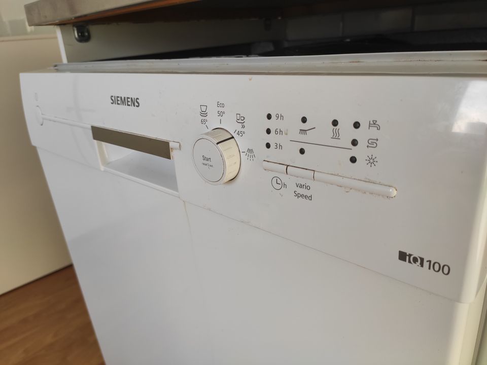 Dishwasher SIEMENS iQ100 SL6P1S