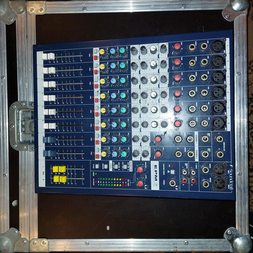 Souncraft EPM6 mixeri