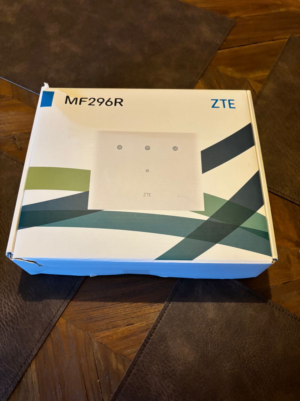 ZTE  MF296R 4G reititin