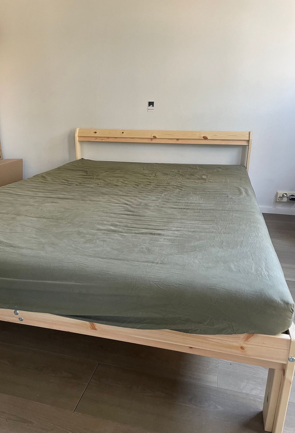 Parisänky + patja / Double bed + mattress (from IKEA)