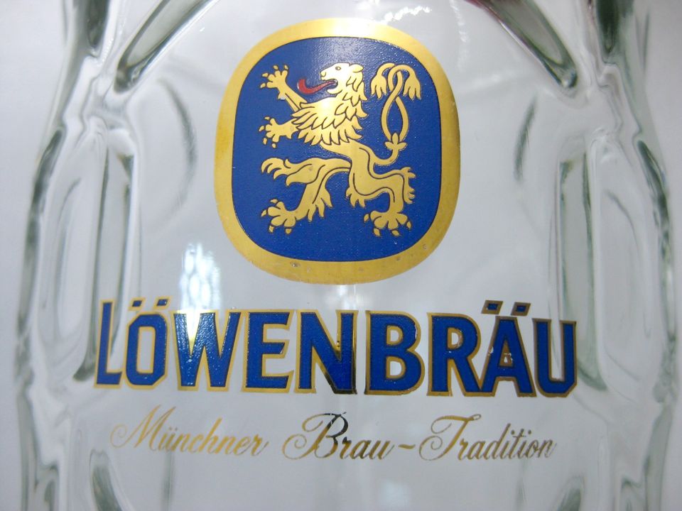 Münchner Löwenbräu- kuoppaiset 1L oluttuopit 80-luvun,2kpl