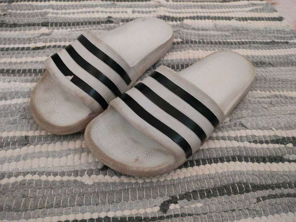 Adidas sandaalit koko 36