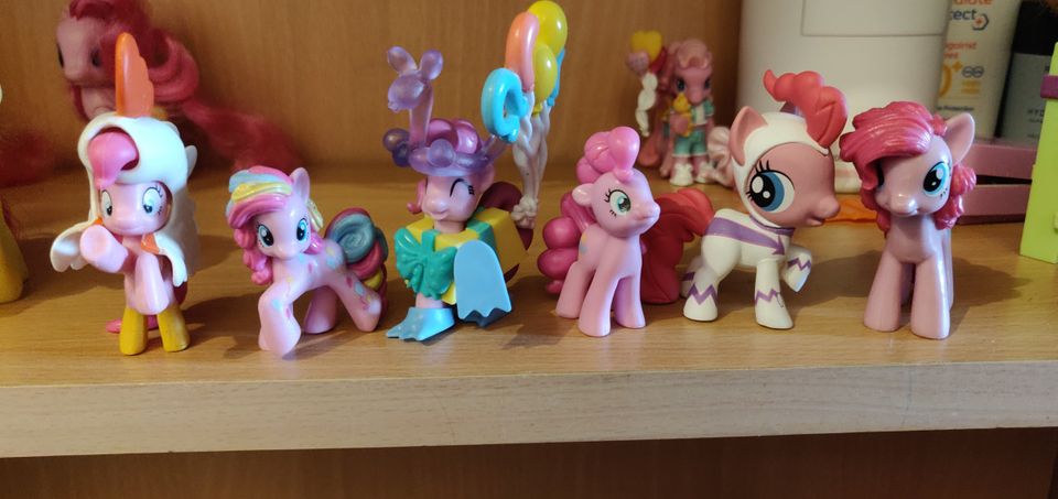 G4 My Little Pony Pinkie Pie ponit ja figut