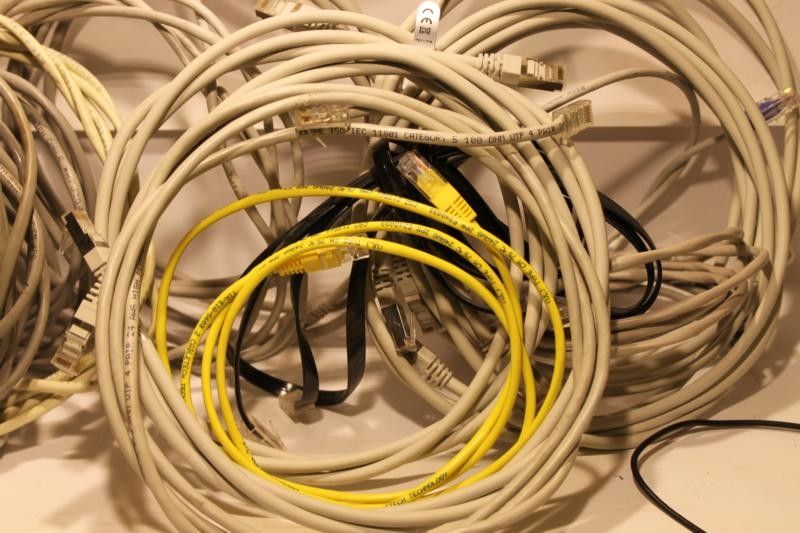 Ethernet piuhat, kaapeli, internet 3-5m