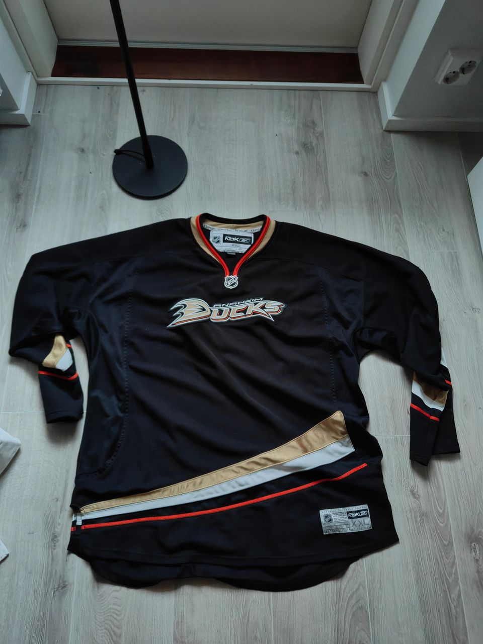 Anaheim Ducks fanipaita