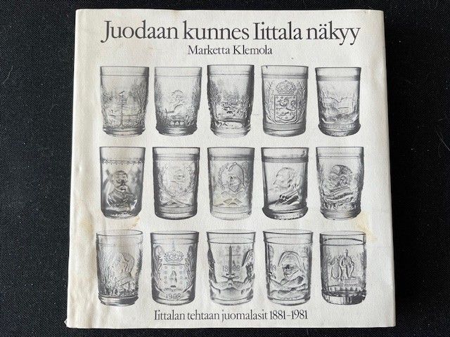 Juodaan kunnes Iittala näkyy -kirja