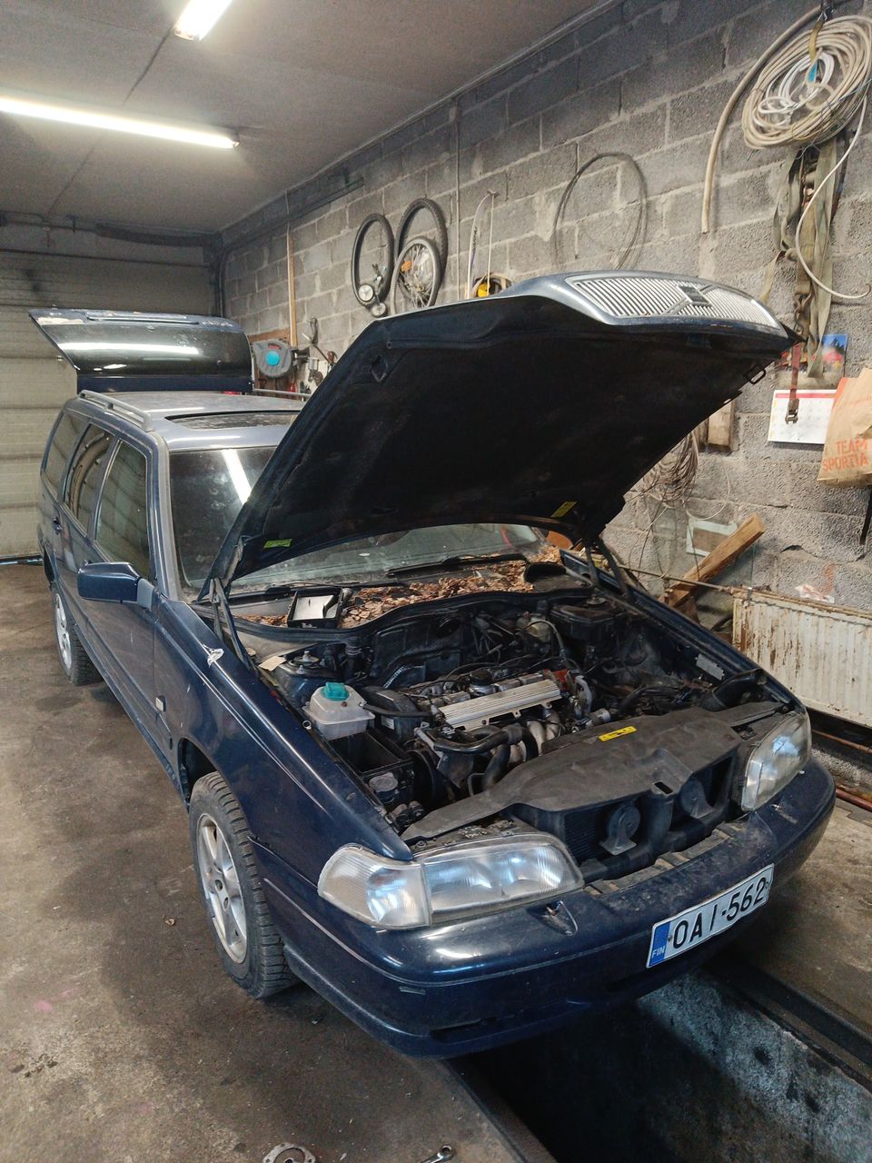 Volvo V70 awd 2.4t 1997 osina