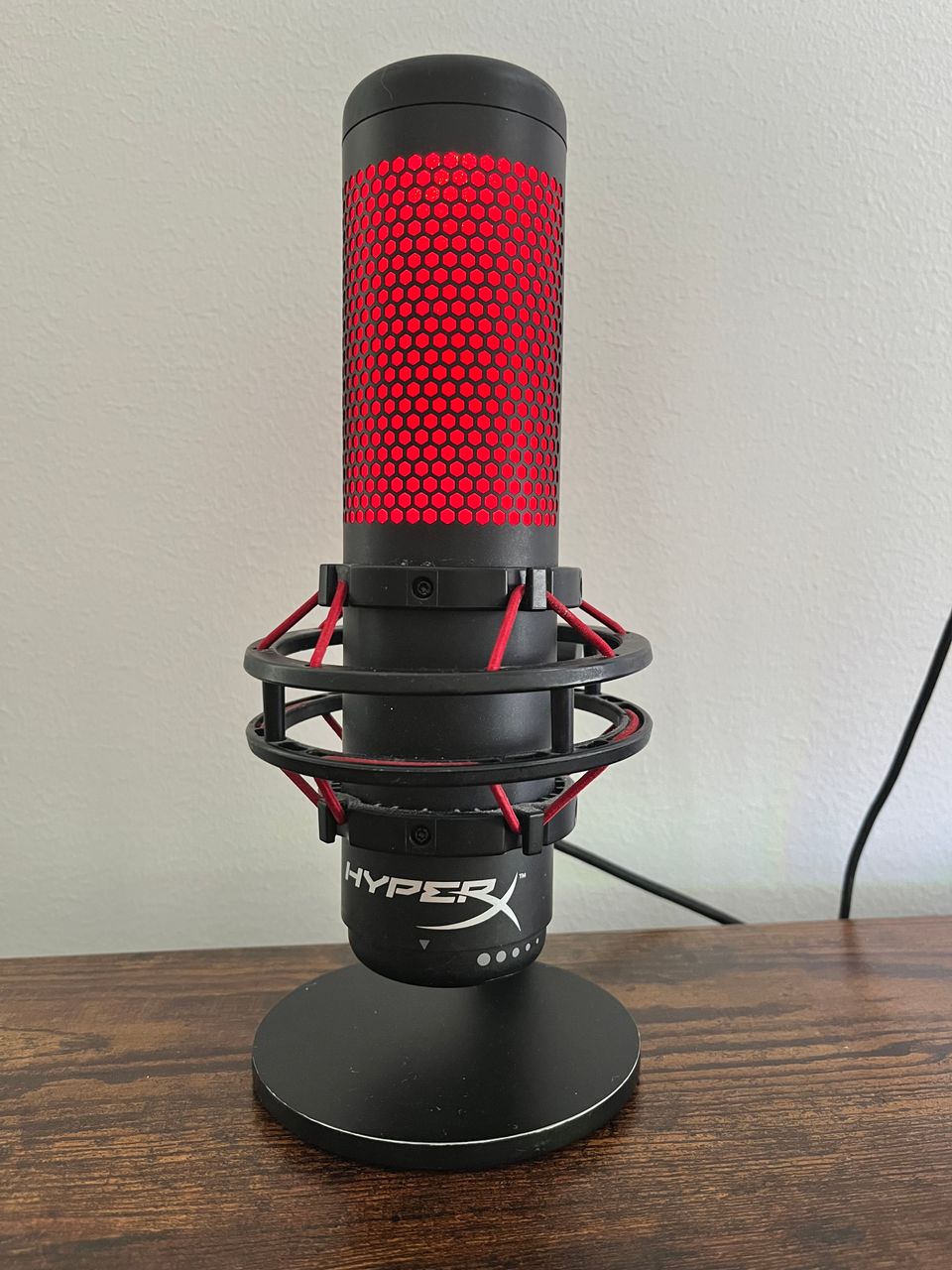 HyperX quadcast mikrofoni