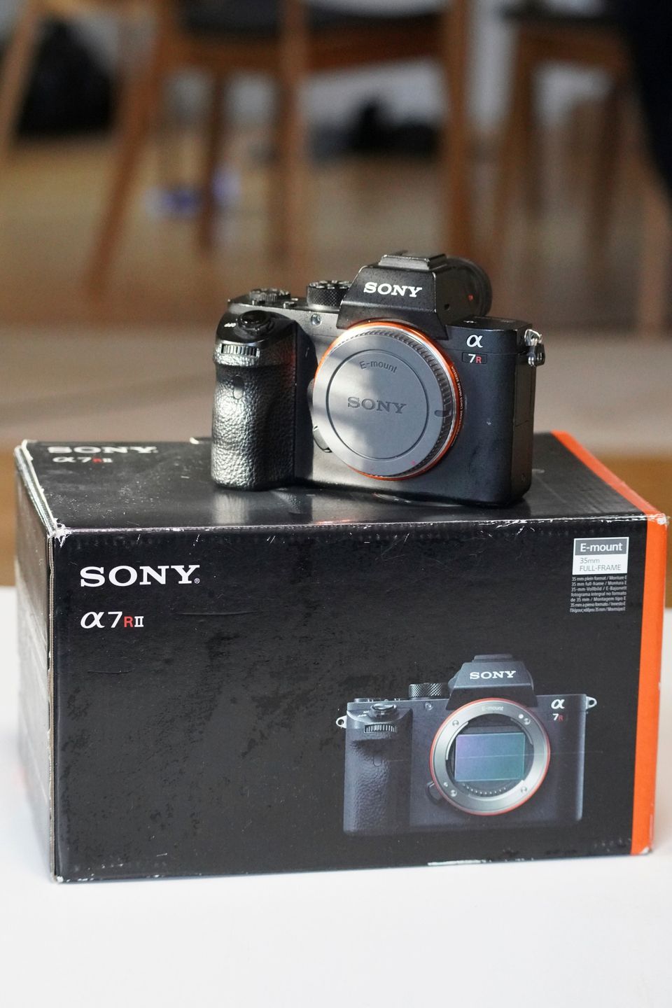 Sony A7R2 (shuttercount 4985)