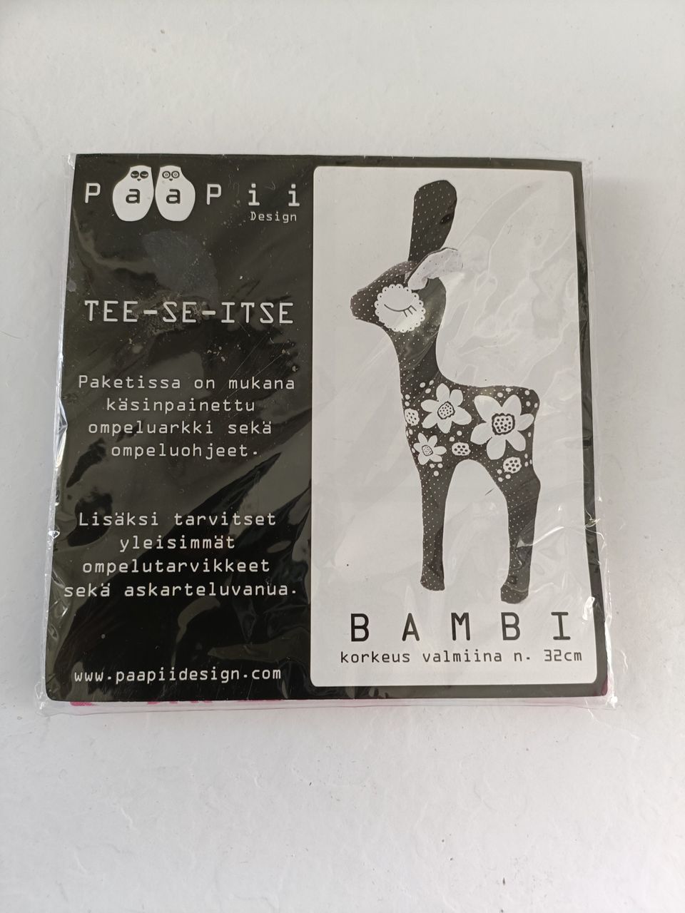 Paapii tee-se-itse vaaleanpunainen Bambi