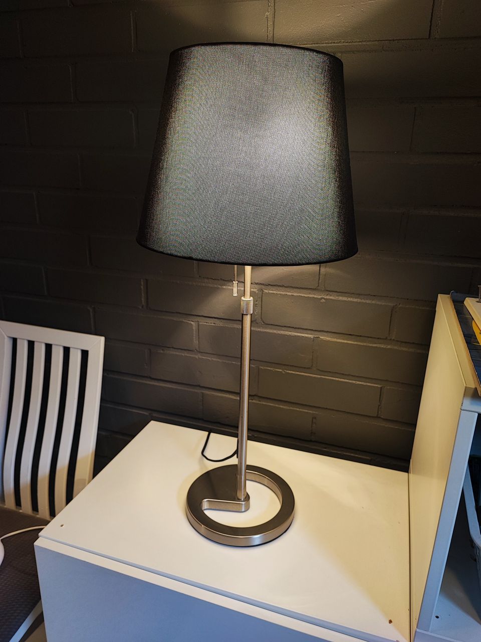 Ikea Nyfors pöytävalaisin lamppuineen