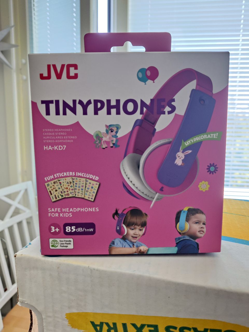 Jvc tinyphones