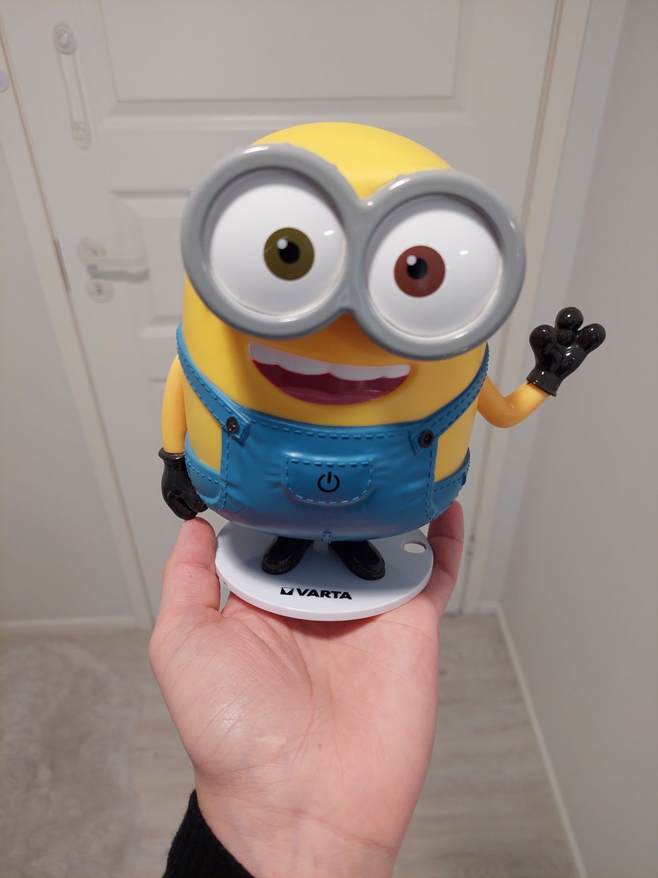 Yövalo minion