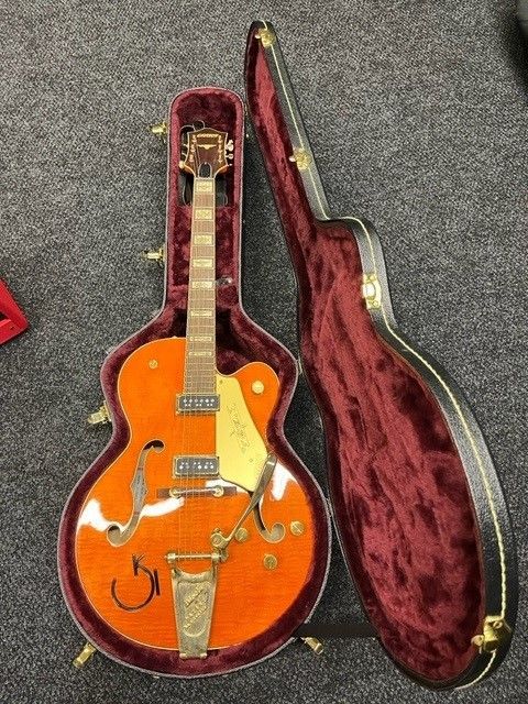 Gretsch G6120T   Chet Atkins 2017 sähkökitara käytetty