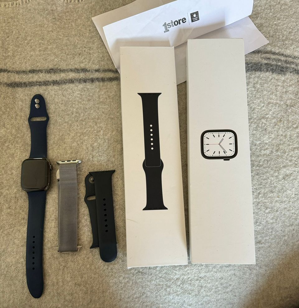 Apple watch series 7 GPS + cellular 45mm