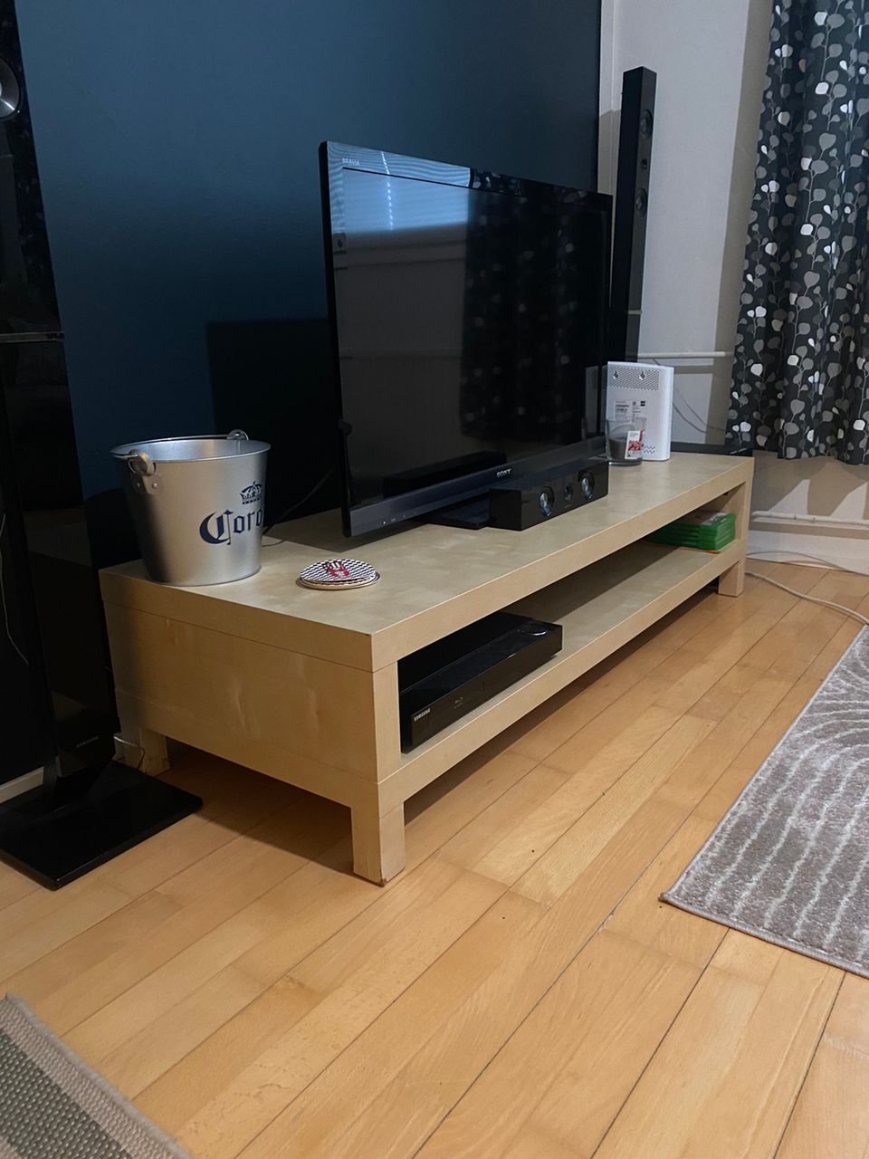 Ikean tv taso