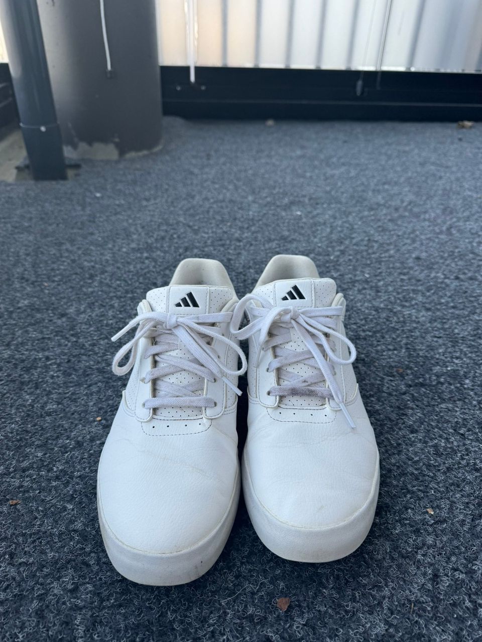 Adidas golfkengät eu44