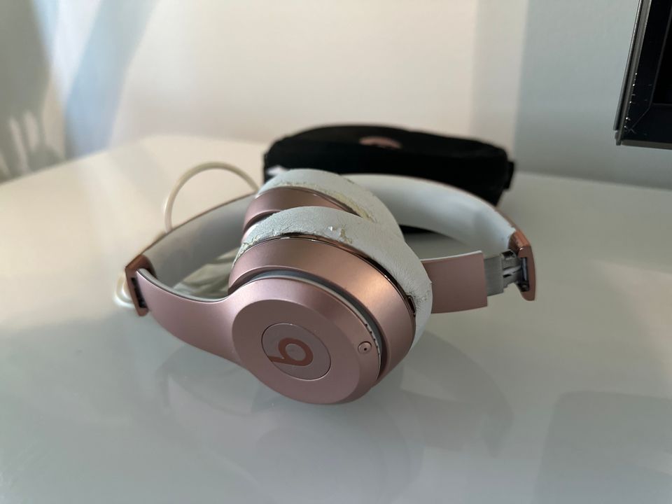 Beats Solo wireless -kuulokkeet