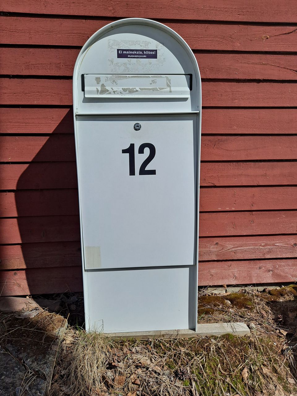 "BOBI" iso metallinen postilaatikko