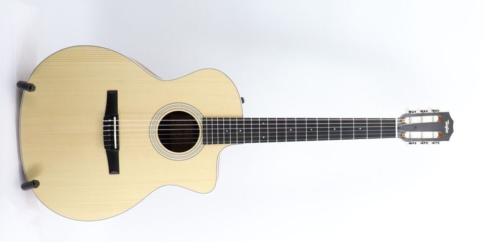 Taylor 214ce-N elektroakustinen kitara