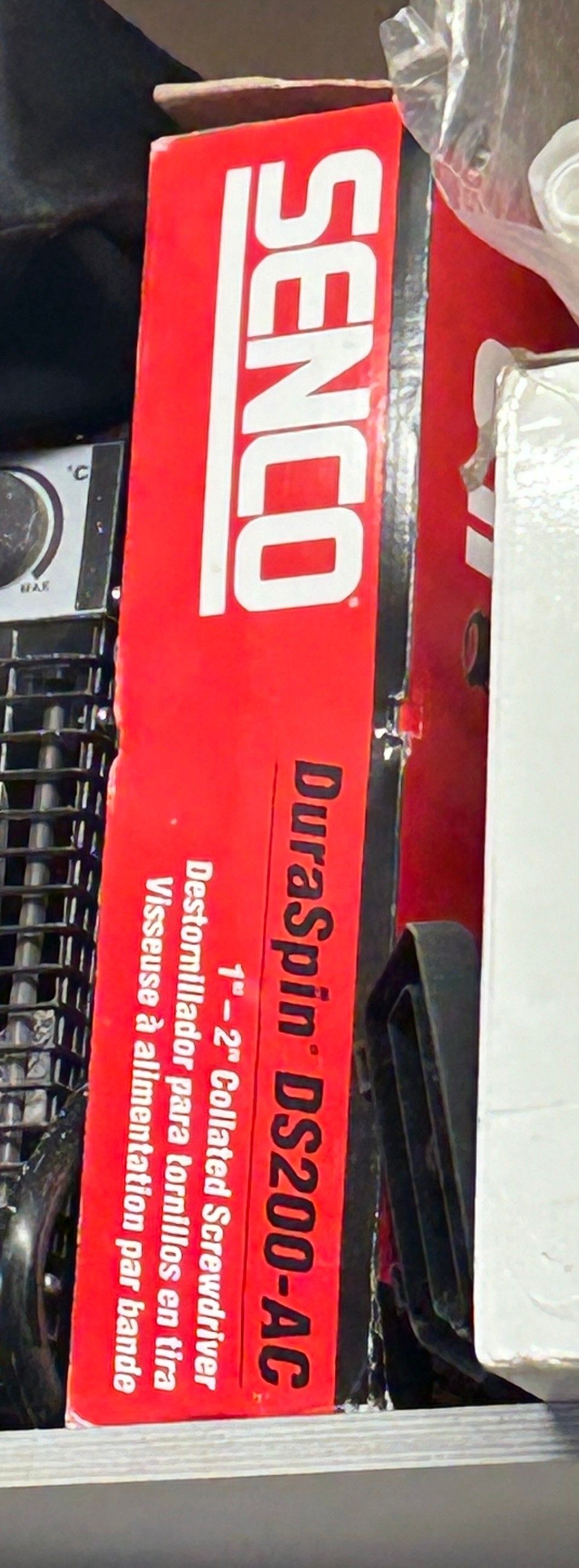 Käyttämätön Senco DS200-AC Duraspin nauharuuvinväännin