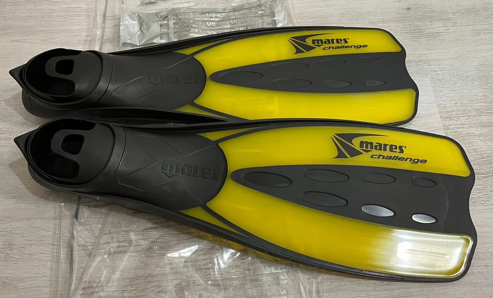 Mares fins (foot, not boots) size 36-37