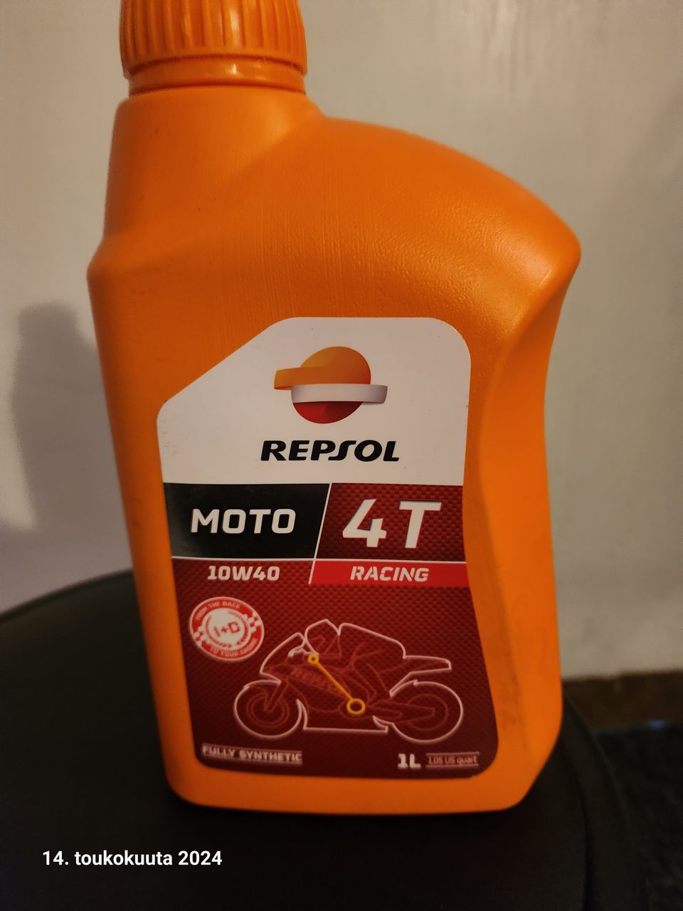 Repsol Racing 10w40. 1 Litra