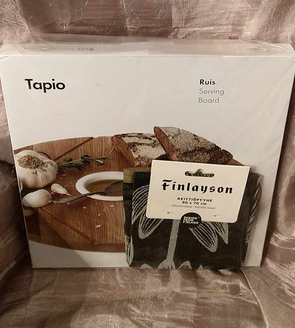 Tapio Ruis-tarjoilualusta + Finlayson keittiöpyyhe
