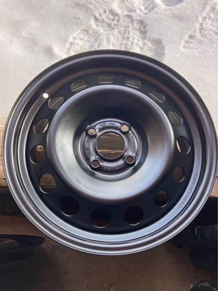 UUDET Ford 16" 4x108 peltivanteet