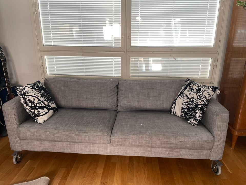 Ikea sohva 204cm harmaa ja valk.