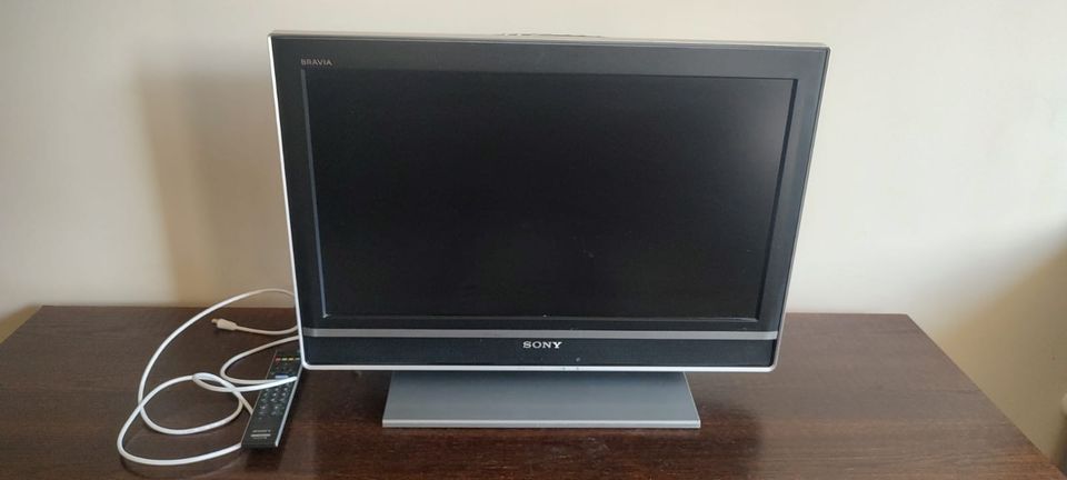 SONY Bravia KDL-26T3000 26 LCD TV