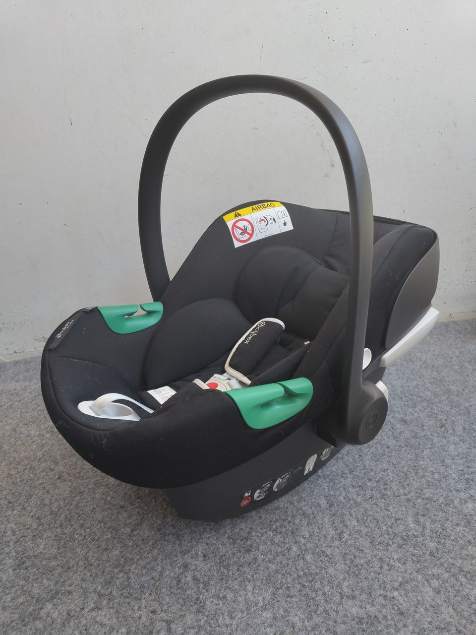 Cybex Aton B2