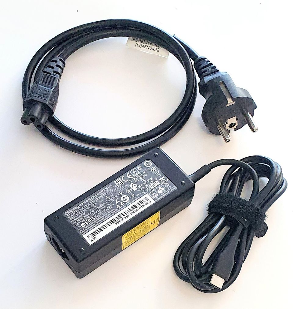 Chinony AC Adaptor 45W USB-C liitin