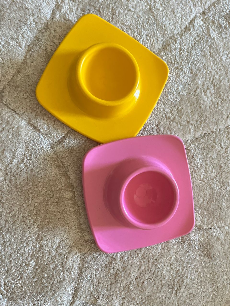 Retro munakuppi egg cups
