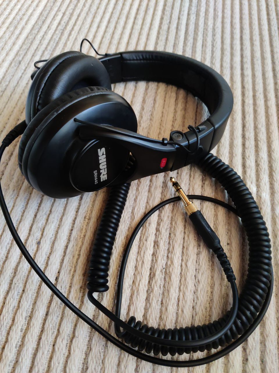 Shure SRH440 kuulokkeet